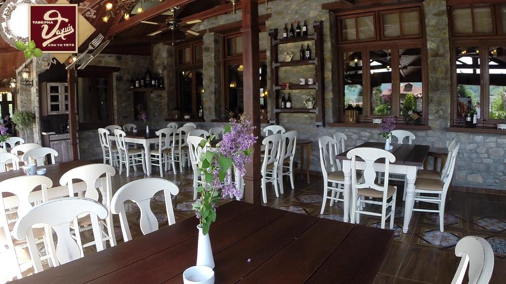 Sklíthron Guesthouse Agonari מראה חיצוני תמונה